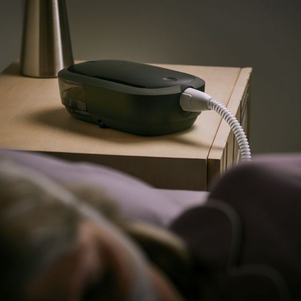 DreamStation2 (DS2) with Humidifier and Standard Tube