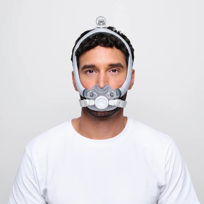 Photo of a man wearing the AirTouch F30i Comfort, the cushion under his nose and over his mouth
