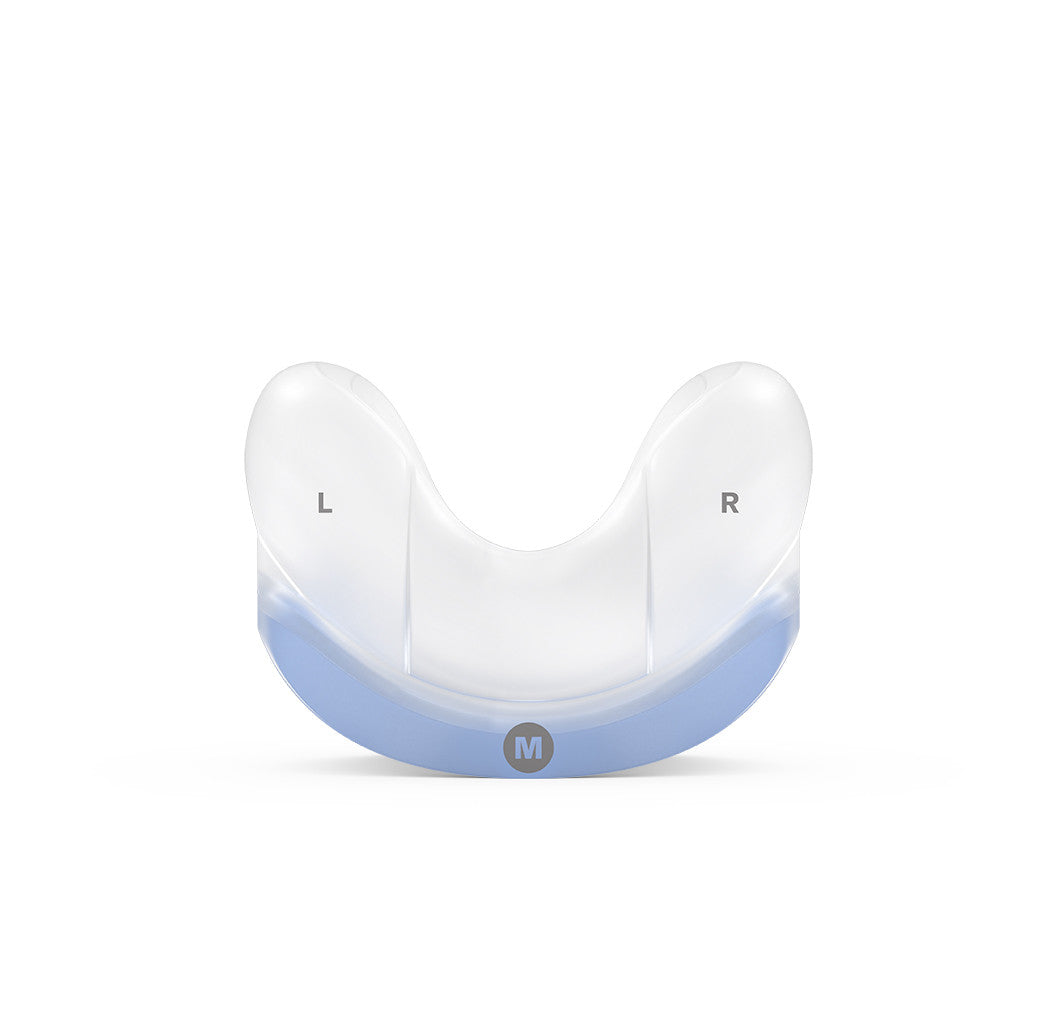 Front view of the ResMed AirFit N30 cradle cushion in Medium, blue base, with L and R markings