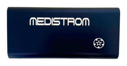 Front view of the Medistrom Pilot Flex CPAP battery in Dark Navy, with the Medistrom logo on its aluminium case