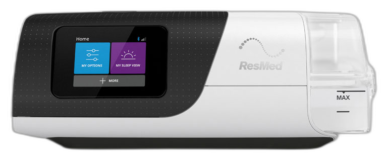 Auto-adjusting CPAP machine